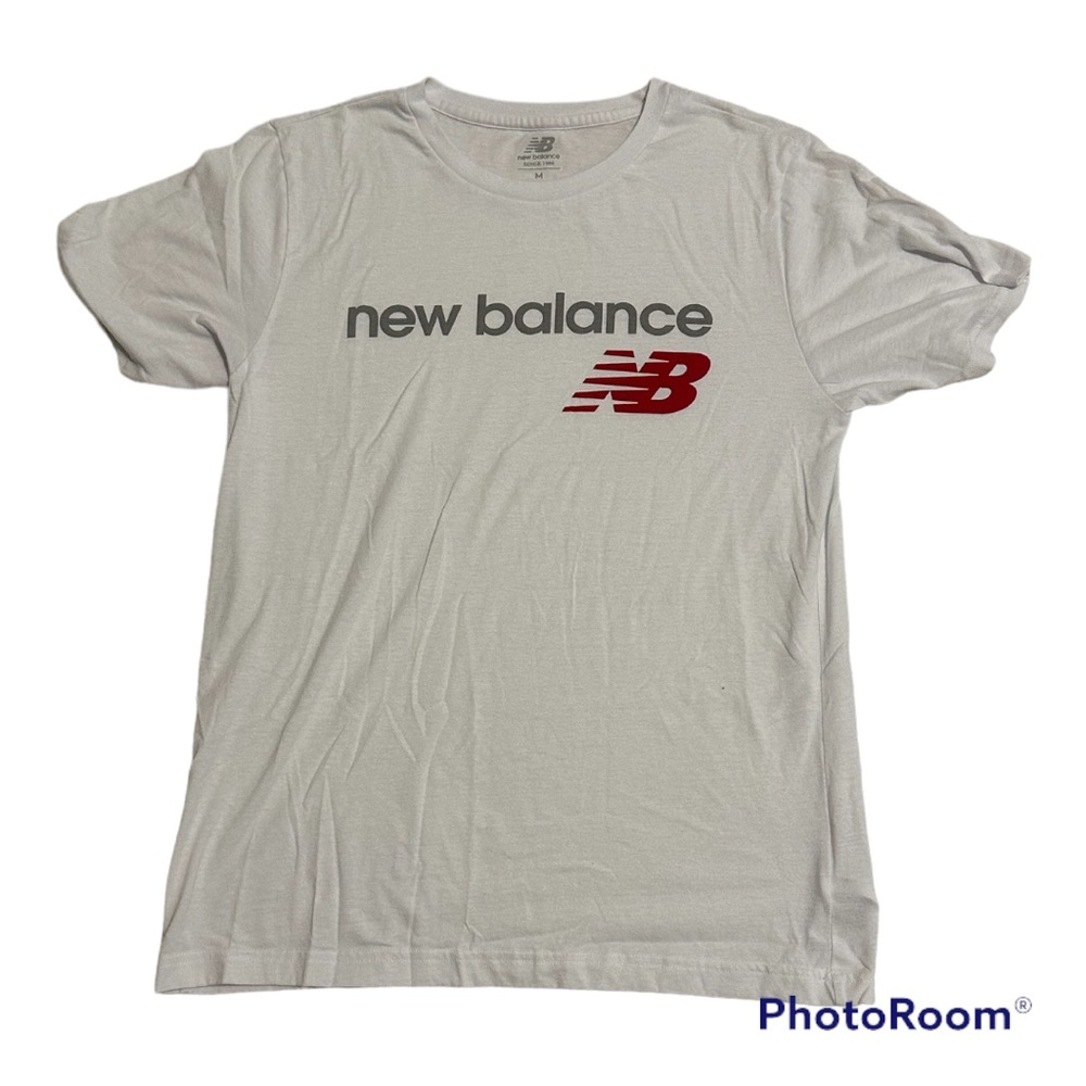 New Balance size medium white